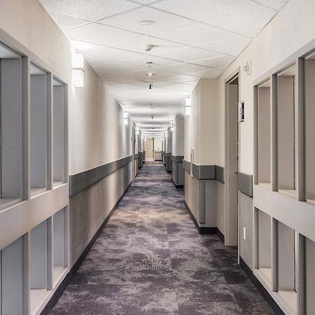 Home Inn & Suites Yorkton Bagian luar foto
