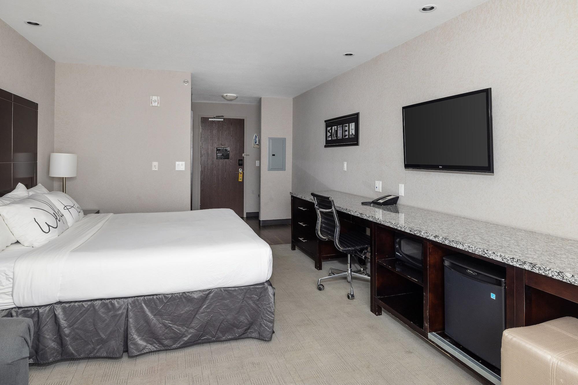Home Inn & Suites Yorkton Bagian luar foto