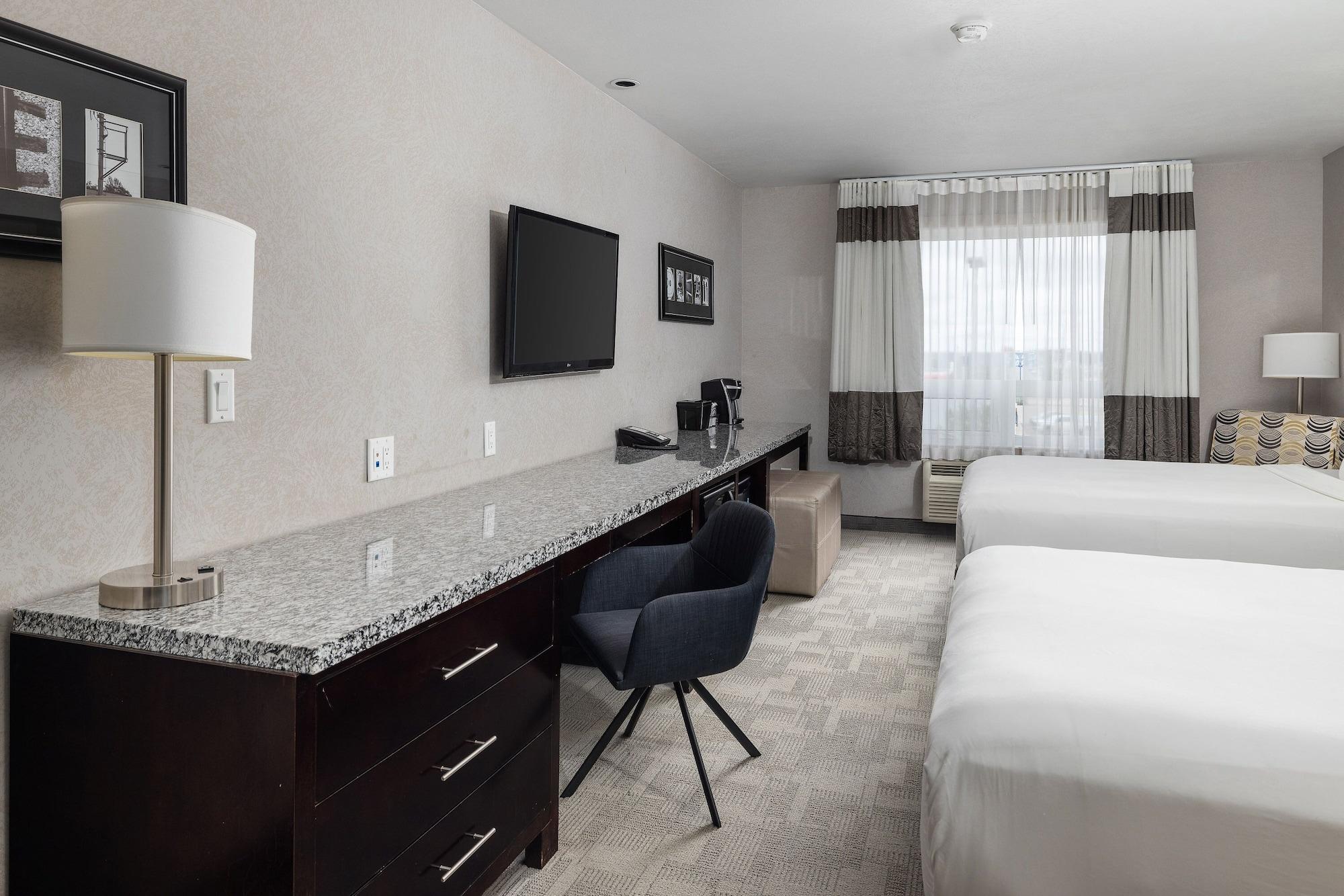 Home Inn & Suites Yorkton Bagian luar foto