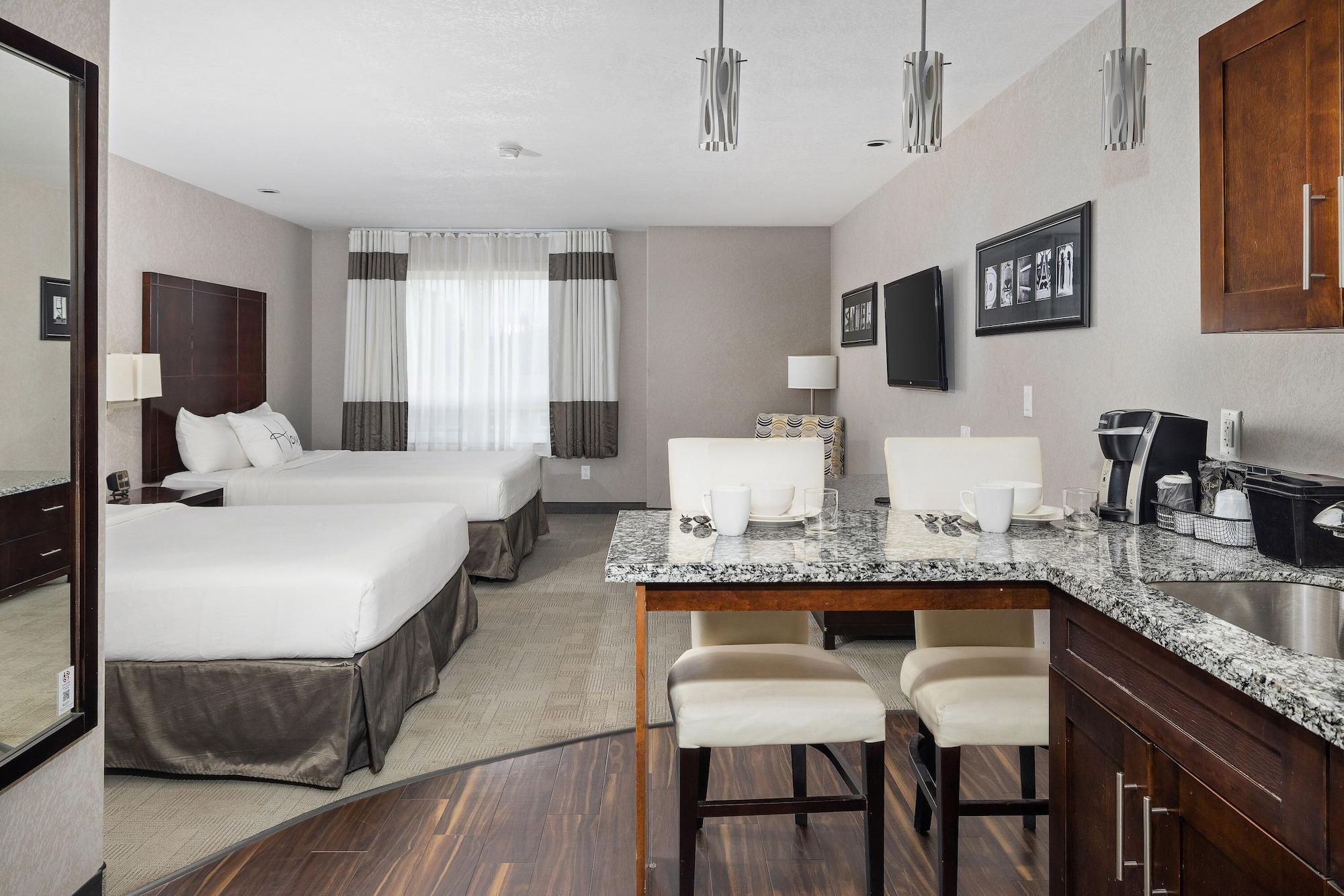 Home Inn & Suites Yorkton Bagian luar foto