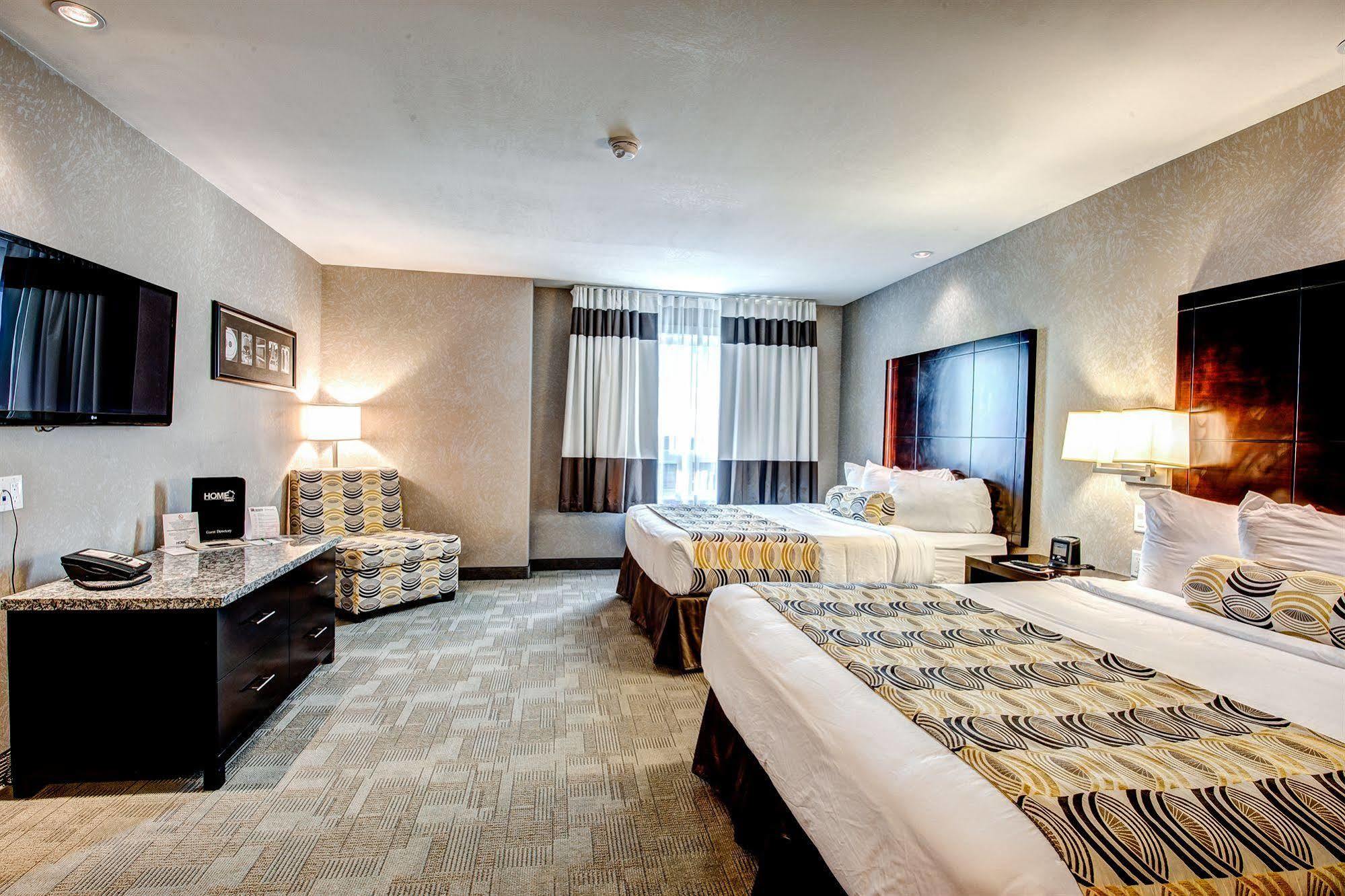 Home Inn & Suites Yorkton Bagian luar foto